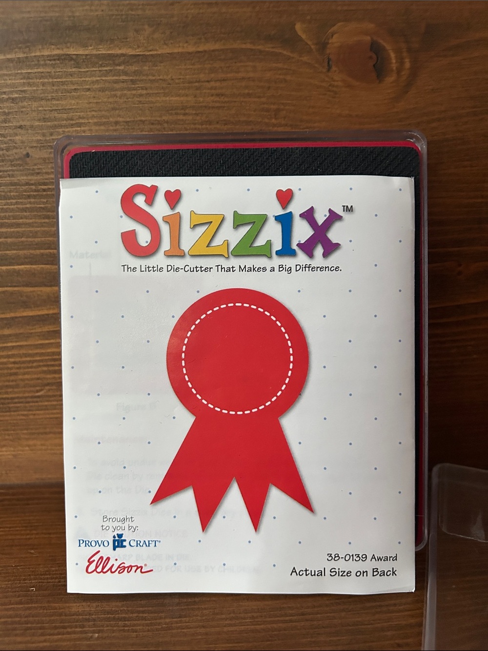 Sizzix large red die Award 380139